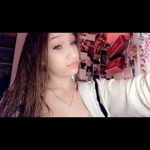 Meet your Posher, Cheyanne